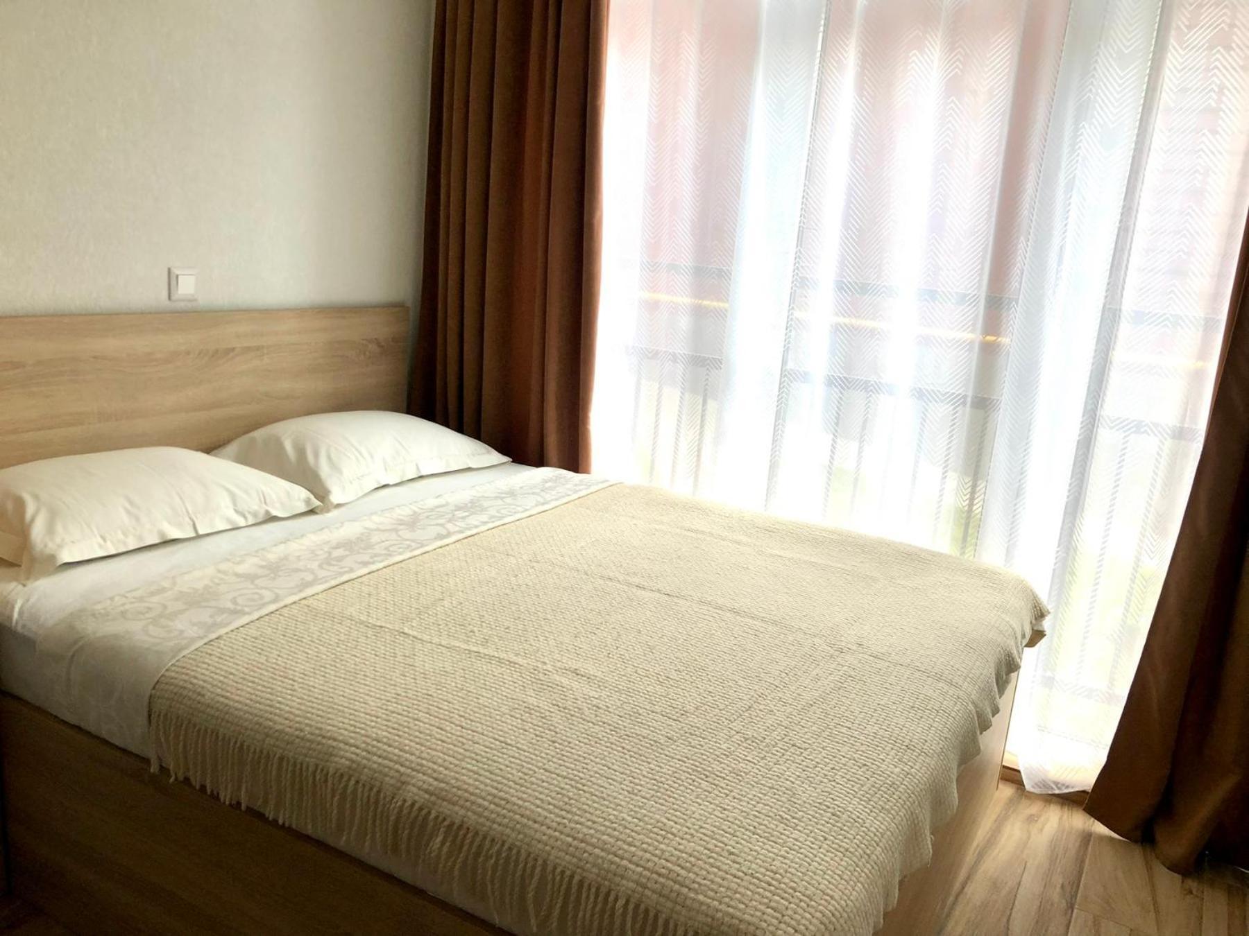 Osapart Hotel In A Complex Semycvit 4 リヴィウ エクステリア 写真